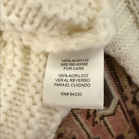 One A Ivory Cable Knit Sweater - Picture 4 of 7